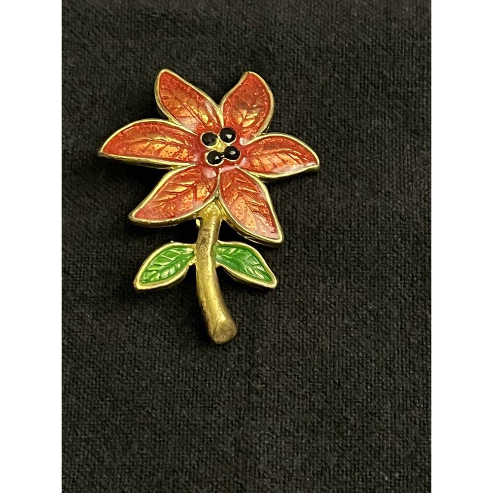 Christmas Poinsettia Enamel Brooch Lapel Pin Gold Shimmer Costume Classic Beauty